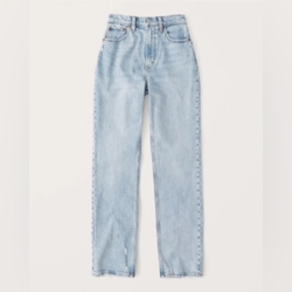 Abercrombie & Fitch Curve Love Ultra High Rise 90s Straight Jean